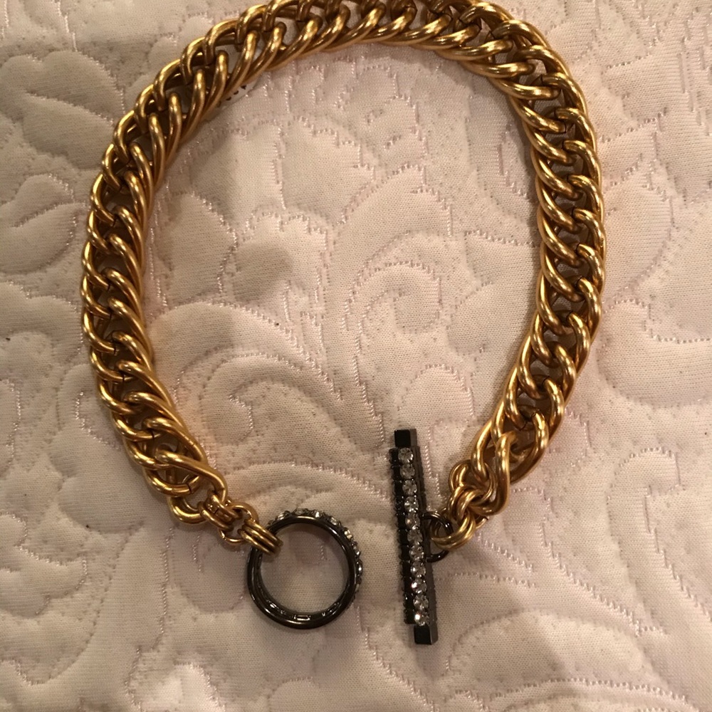 Gold choker necklace